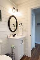 Charming 3-bed, 2-bath Home With Wonderful Views of the Golf Course