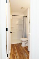 Charming 3-bed, 2-bath Home With Wonderful Views of the Golf Course