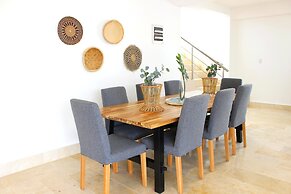 Amare Beachfront Aparthotel