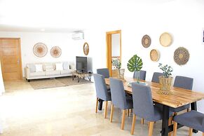 Amare Beachfront Aparthotel