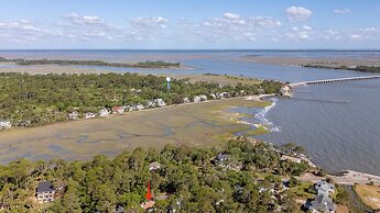 Beautiful 3 Bedroom, 2.5 Bath Home on the North Side of the Island