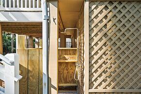 Beautiful 3 Bedroom, 2.5 Bath Home on the North Side of the Island