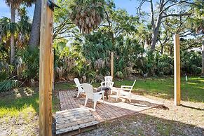 Beautiful 3 Bedroom, 2.5 Bath Home on the North Side of the Island