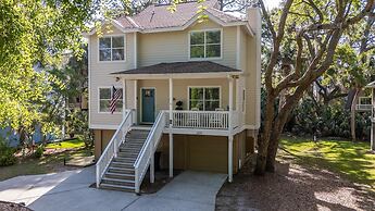 Beautiful 3 Bedroom, 2.5 Bath Home on the North Side of the Island