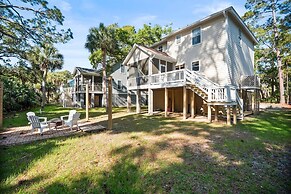 Beautiful 3 Bedroom, 2.5 Bath Home on the North Side of the Island