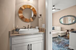 Beautiful 3 Bedroom, 2.5 Bath Home on the North Side of the Island