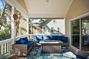 Beautiful 3 Bedroom, 2.5 Bath Home on the North Side of the Island