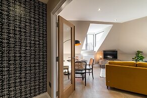 Chelmsford Loft 5 Penthouse