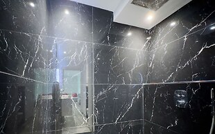 Le First in Cannes With 2 Bedrooms and 2 Bathrooms