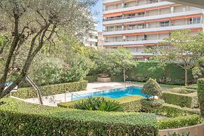 Le Parisien in Cannes