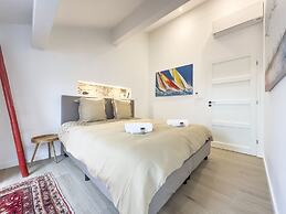Le Duplex in Cannes With 4 Bedrooms and 3 Bathrooms