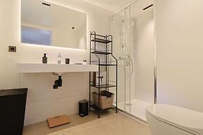 Villa Deva - 5 Bedrooms - Heated Pool