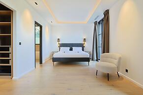Villa Deva - 5 Bedrooms - Heated Pool