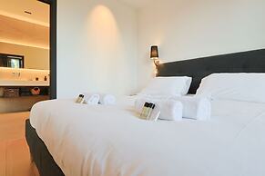 Villa Deva - 5 Bedrooms - Heated Pool