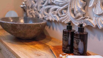 The Providence Hotel Boutique