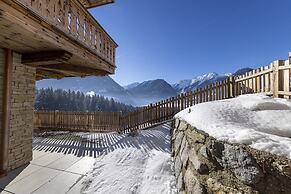 Chalet With Ski Access, Neukirchen