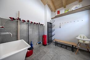 Chalet With Ski Access, Neukirchen