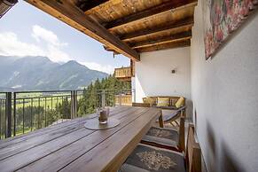 Chalet With Ski Access, Neukirchen