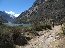 Santa Cruz Trek 4 days