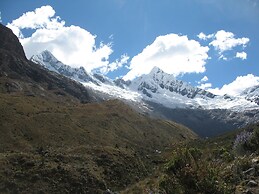 Santa Cruz Trek 4 days