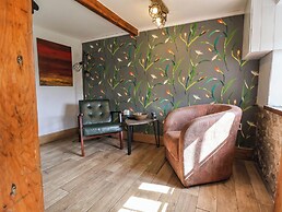 Upper Cottage