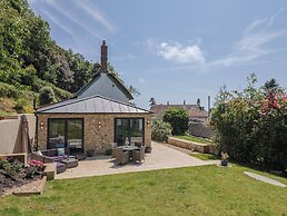 Upper Cottage