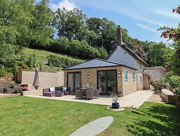 Upper Cottage