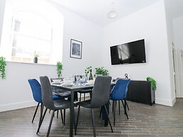 Aurelian House
