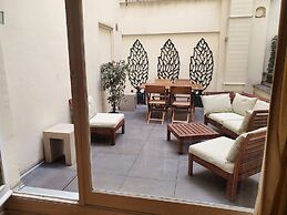 La Terrasse Du Sorbonne