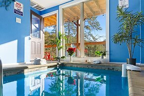 Smokies Couple Getaway