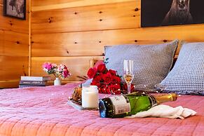 Smokies Couple Getaway