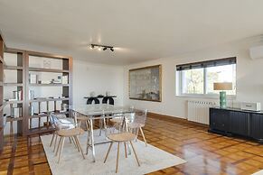 Coastline Arrabida Villa by Cadenzalux