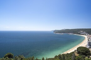 Coastline Arrabida Villa by Cadenzalux