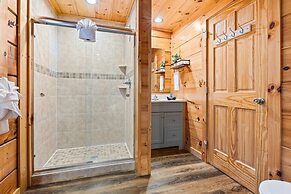 Couples Refuge by Ghosal Luxury Lodging