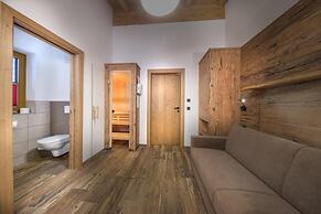 Chalet With Shared Swimming Pool