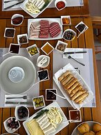 Koi Ayvalık