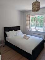 Enbrook Valley House - 3 Bedrooms, Folkestone