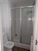 Enbrook Valley House - 3 Bedrooms, Folkestone