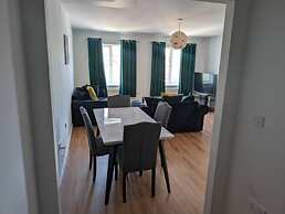 Enbrook Valley House - 3 Bedrooms, Folkestone
