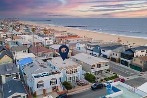 Topside Newport Rooftop Balcony + Ocean Views + Walk to Pier, Marina V