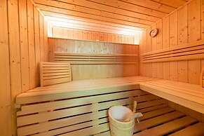 Neukirchen Chalet With Sauna, Balcony