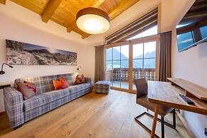 Neukirchen Chalet With Sauna, Balcony
