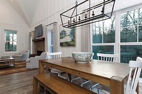 Scenic 4BR 2BA Lake Burton Home