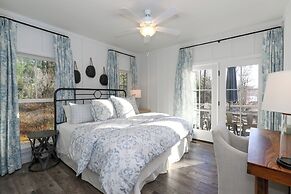 Scenic 4BR 2BA Lake Burton Home