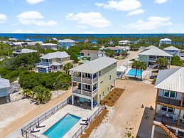 Pet Friendly Beach House - Beach Hop