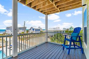 Pet Friendly Beach House - Beach Hop