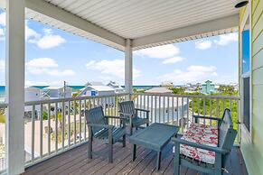 Pet Friendly Beach House - Beach Hop