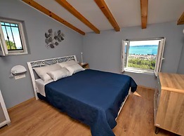 Stone House Bay View - Kaštel Lukšić