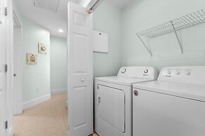 Pet Friendly Beach House - One Palm