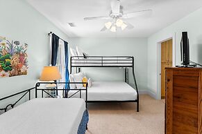 Pet Friendly Beach House - One Palm